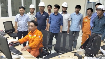 គម្រោងស្ថានីយរង 220kV Lai Uyên ត្រូវបានផ្គត់ផ្គង់ថាមពល និងតភ្ជាប់រួចរាល់ហើយ។