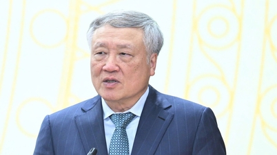 常任副首相：「黙って、ただ待機して、コネに頼る」ような役人が簡単に昇進することを許してはならない。