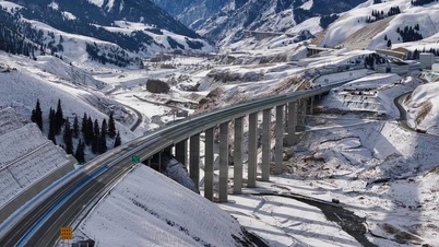 Chiny mają najdłuższy tunel autostradowy biegnący przez górę: trwa od kilku godzin do zaledwie 20 minut.