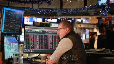 Billion-dollar 'gambles' and record volatility