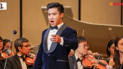 Quel artiste a interprété la chanson « Người Hà Nội » (Peuple de Hanoi) pour ouvrir le « Concert de Hanoi - Concert du Nouvel An 2026 » ?