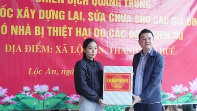 TP. Huế bàn giao nhà ở cho người dân sau 25 ngày triển khai "Chiến dịch Quang Trung"