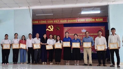 Nam Khanh Vinh kommun genomför sin arbetsplan för Faderlandsfronten för 2026.