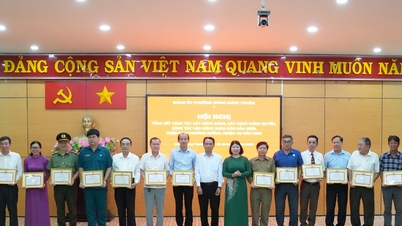 Ho Si Minh-város: A Dong Hung Thuan kerület felgyorsítja egy erős párt és kormány felépítését a helyi szintről.