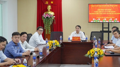 Tập huấn cho cán bộ, phóng viên báo chí tuyên truyền Đại hội XIV của Đảng