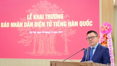 Pelancaran versi dalam talian Nhan Dan dalam bahasa Korea.