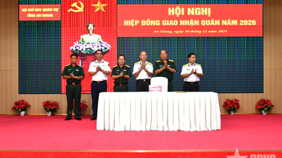 An Giang: 2026'da yedek birliklerin seferber edilmesi için asker alımı ve eğitiminin koordinasyonu.