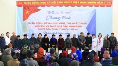 1,511 penduduk sebuah komun sempadan di wilayah Cao Bang menerima pemeriksaan perubatan dan ubat-ubatan percuma.
