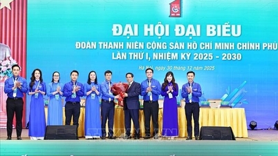 Perdana Menteri Pham Minh Chinh: Mewujudkan persekitaran untuk golongan muda meluahkan diri, menyumbang dan berkembang.
