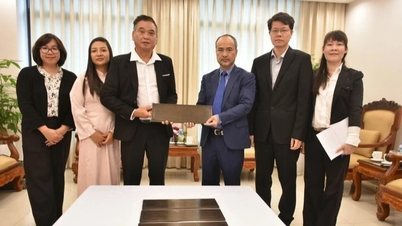 Menggalakkan peranan jambatan untuk memupuk hubungan persahabatan antara Vietnam dan Vanuatu.