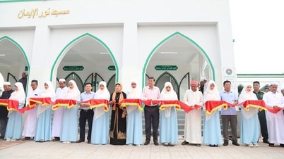 جامعه مسلمانان در تای نین زندگی فضیلت‌مندانه و اخلاقی دارند.