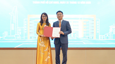 Vietnam Ulusal Üniversitesi Ho Chi Minh Şehri Rektörünün Atanması: Yeni Bir Gelişim Aşamasına Dair Beklentiler.