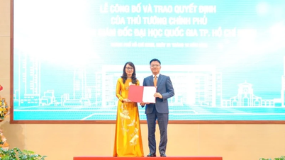 Pengumuman Keputusan untuk Melantik Pengarah Universiti Kebangsaan Vietnam Bandar Raya Ho Chi Minh