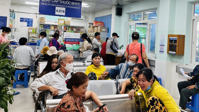Lista de 267 centros de atención médica registrados para la cobertura inicial del seguro de salud en la ciudad de Ho Chi Minh en el primer trimestre de 2026.