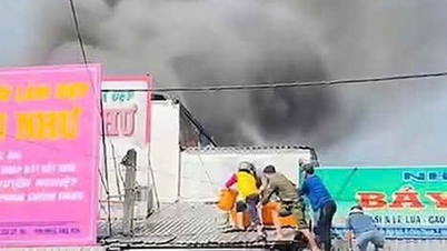 У ювелірній крамниці в Кантхо спалахнула пожежа, ймовірно, через вибух комп'ютера під час заряджання.