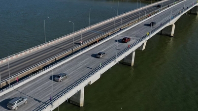 Al eliminar los cuellos de botella en los puentes Gianh y Quan Hau, las personas que regresan a casa para el Tet ya no tendrán que preocuparse por los atascos de tráfico.
