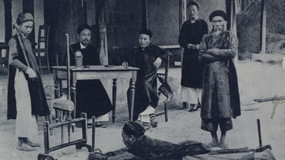 「国民の記憶」を守り、「国民の記憶」として80年間機能してきた。