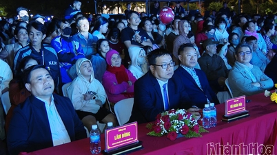 Een levendig kunstprogramma "Khanh Hoa - Welkom het nieuwe jaar 2026"