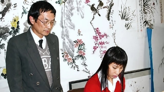 死亡したと間違えられた中国の少女が火葬場から救出され、後に世界に