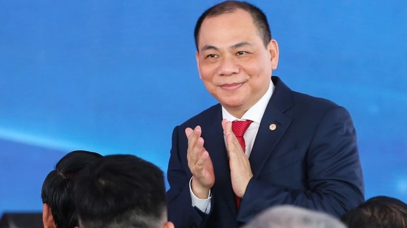Tỷ phú Phạm Nhật Vượng lập công ty thép, làm thép đặc chủng cho xe điện