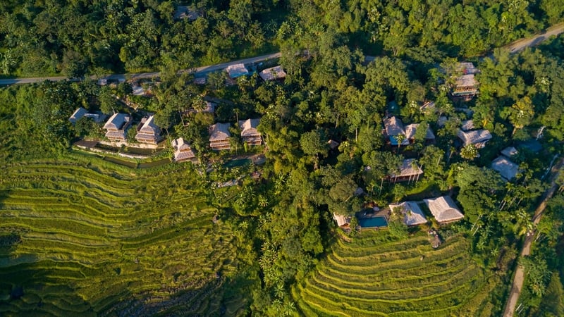 Bản làng ẩn mình trong thung lũng ở Thanh Hóa hút du khách tới trải nghiệm